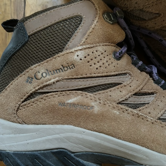 Columbia waterproof hiking boots - Picture 6 of 6